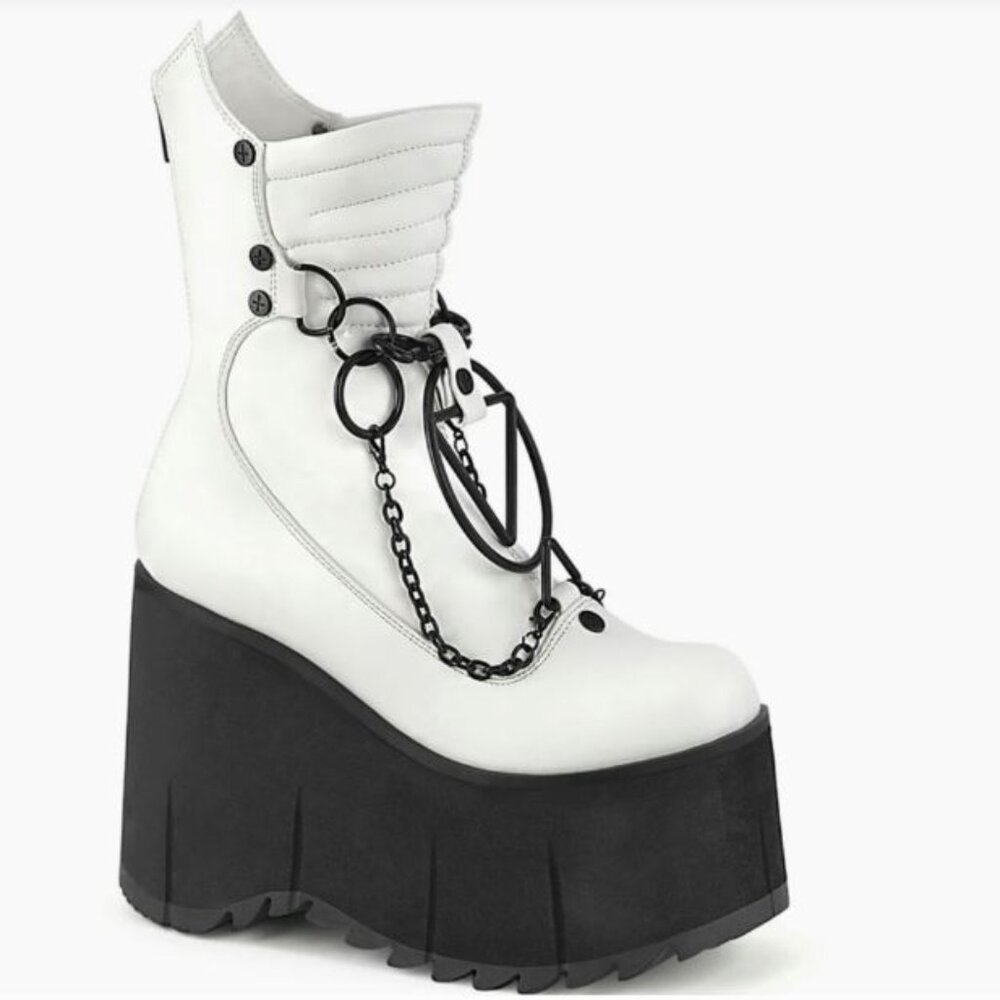 LIKE NEW DEMONIA Kera-130 White Platform Boots